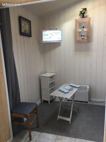 Holiday home Petite Maison Dans Le Jardin